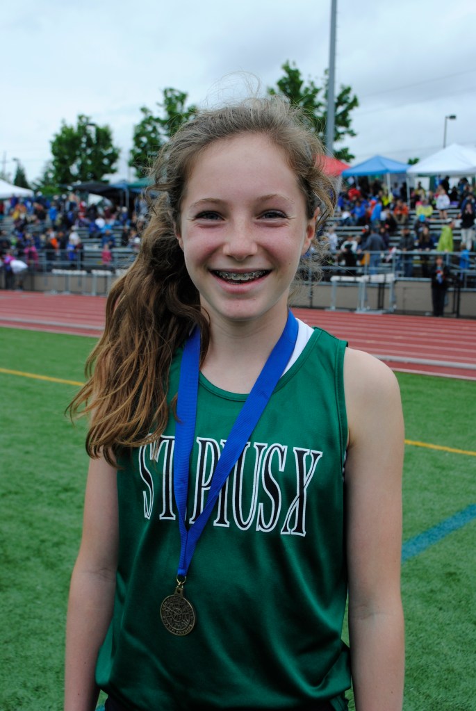 3000 Meter Cadet Girls Samantha Slusher