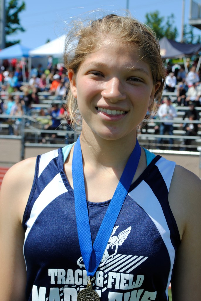 Shot PUt Cadet Girls Nina Radford 
