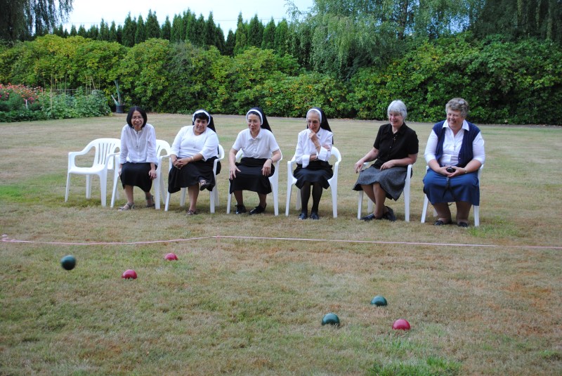 Spectators and participats