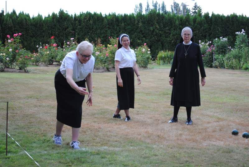 Sister Diana Jean (2012 Champion)