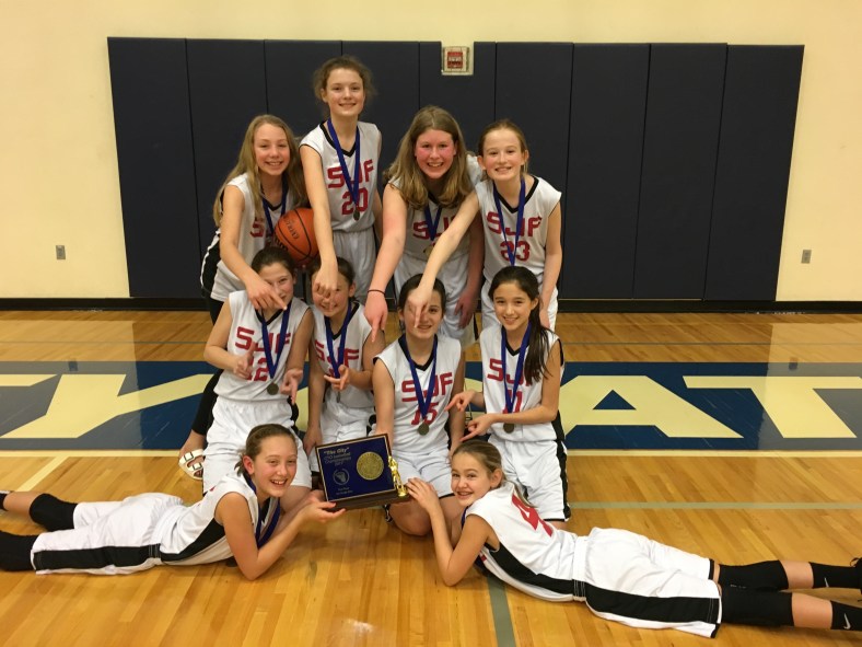 6-girls-st-john-fisher